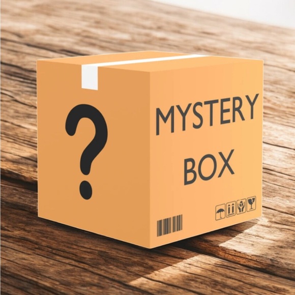 Women’s Health & Beauty Grooming Mystery Box - Picture 1 of 1
